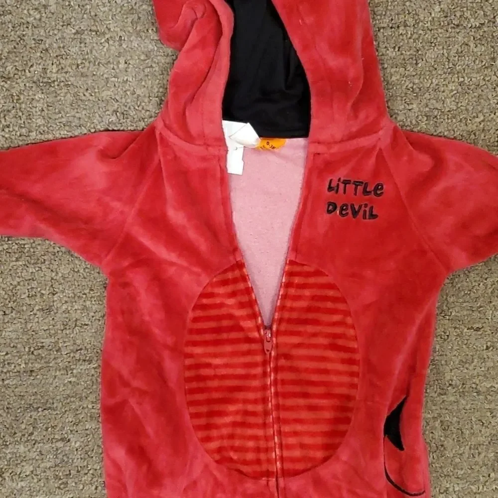 Little Devil size 0-3 month Halloween costume‎
